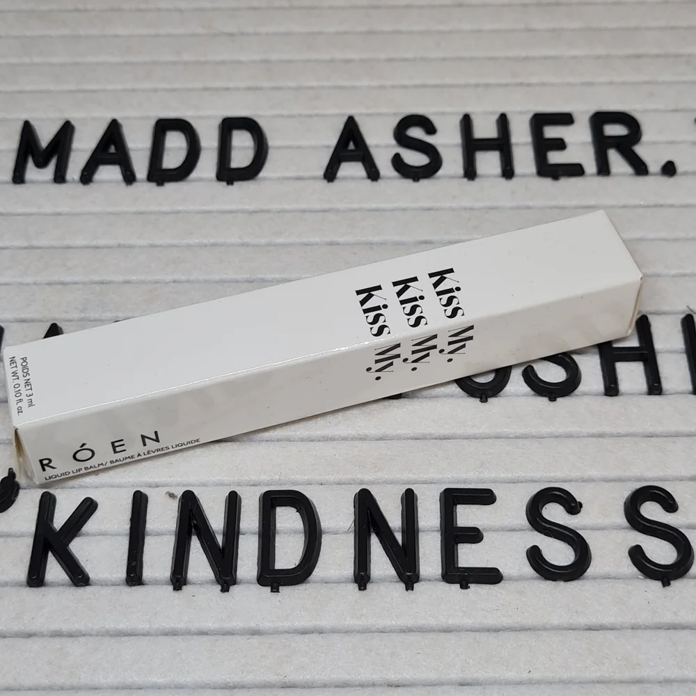Róen Beauty: Kiss My Liquid Lip Balm -BNIB!